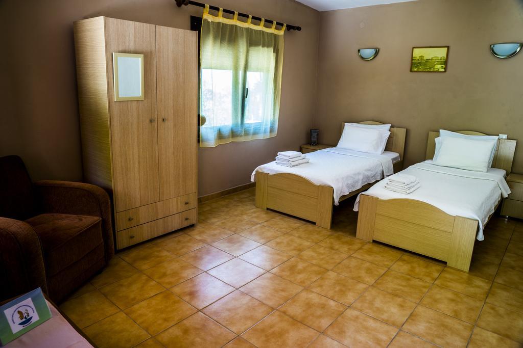 Porto Lagos Rooms Eksteriør bilde